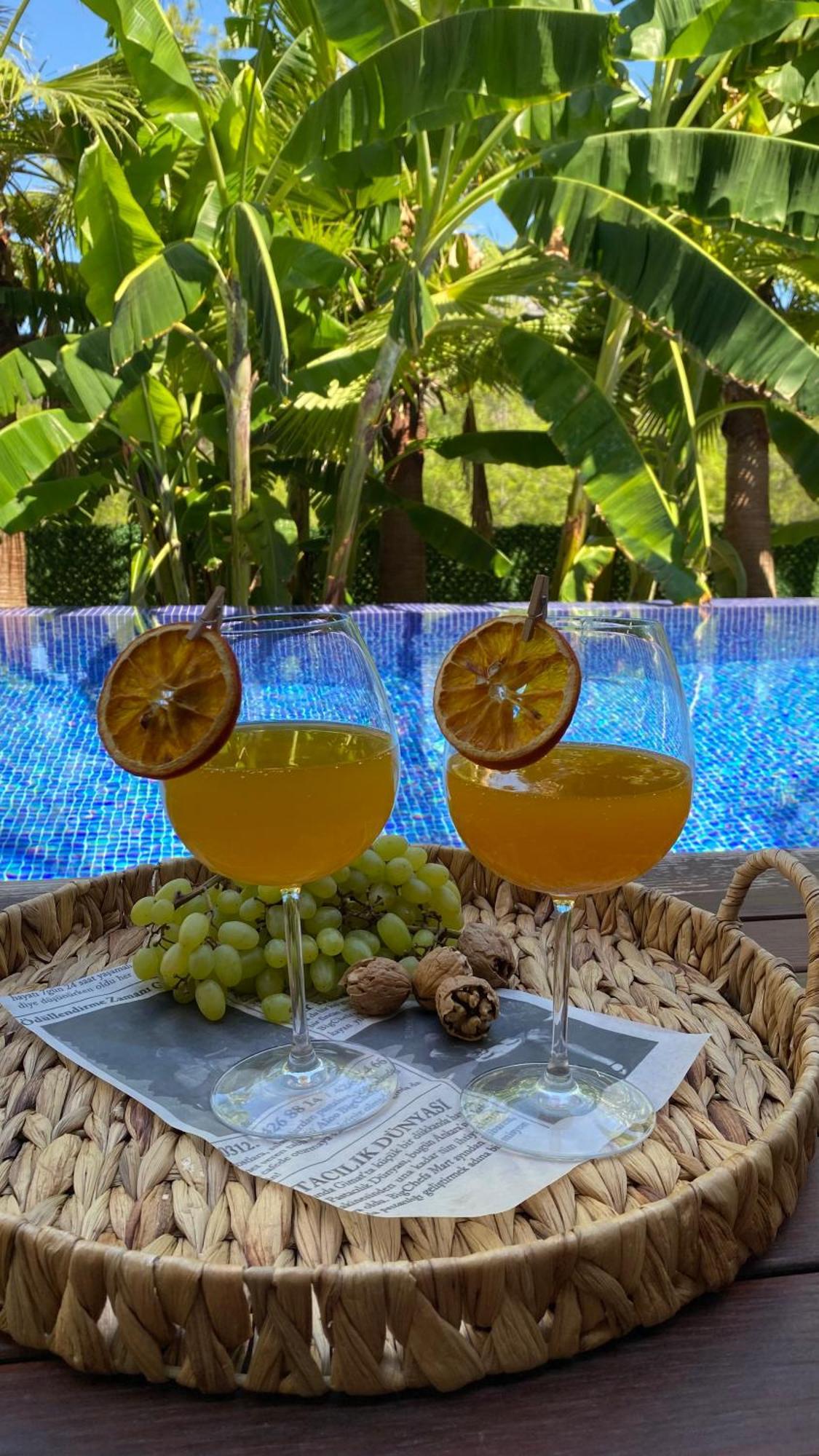 Metavilla كمر المظهر الخارجي الصورة